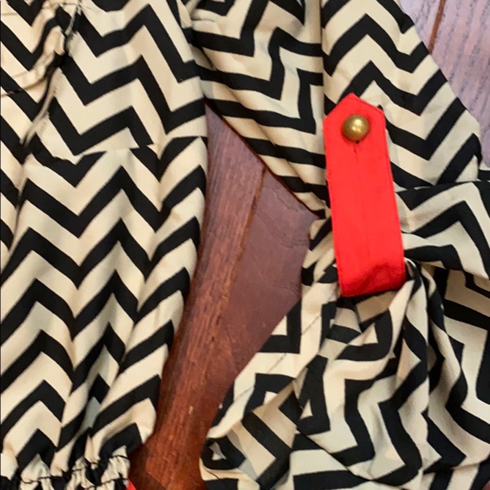 Dress - Picture 4 of 5